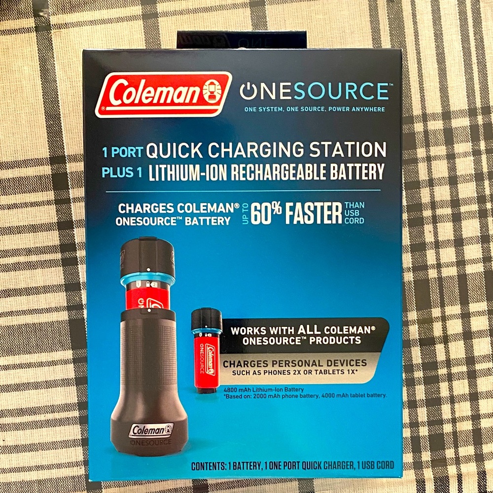Coleman Blue Quick Charging Station with Battery